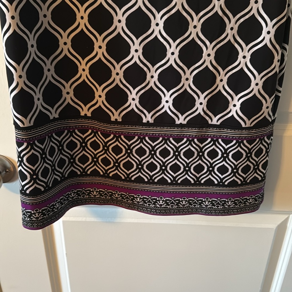 White House Black Market Black/White/Purple Dress, Sz. Medium, EUC - Picture 3 of 4